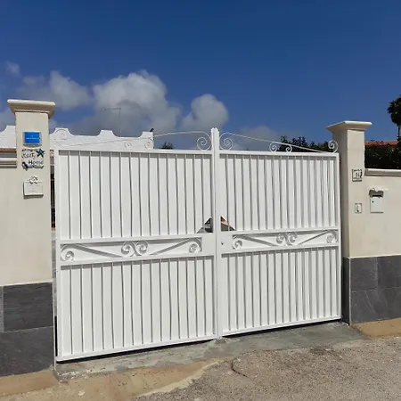 Villa Marty's - Vicino Al Mare Fontane Bianche